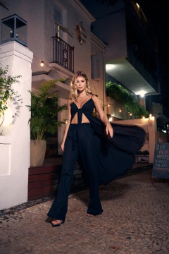 Túnica Carol Preta - comprar online