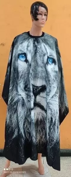 CAPA PEINADOR GRANDE LEON