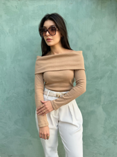 Blusa Ombro a Ombro Areia