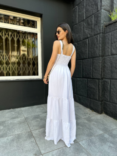 Vestido Agatha - Branco na internet
