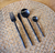 SET DE CUBIERTOS DUBLIN - 16 PCS - NEGRO en internet