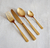 SET DE CUBIERTOS DALLAS DORADO - 24 PCS en internet