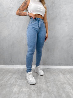 CALÇA SKINNY POWER CLARA - loja online