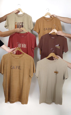 Camiseta Café que aquece a alma - loja online