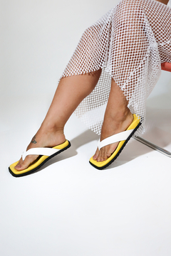 Chinelo de couro Lima