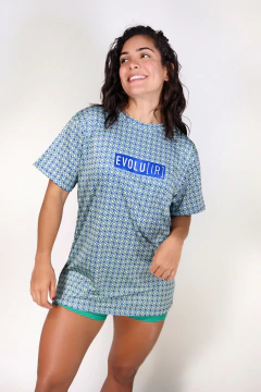 FITNESS - Camisão Evoluir na internet