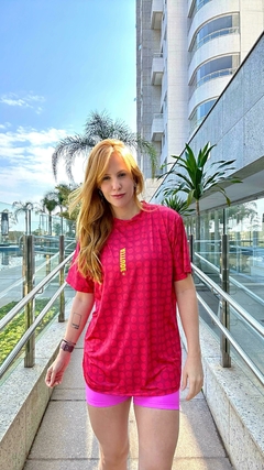 FITNESS - Camisão Atitude Vermelho na internet