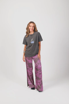 Camiseta Oversized Existe tanto no agora na internet