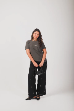 Camiseta Deixa Fluir - comprar online