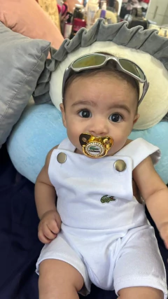 Imagem do • Jardineira bebê