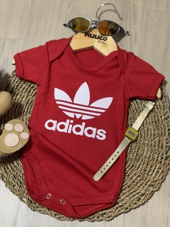 • Body Adidas na internet