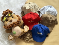 • Boné bebe Boss