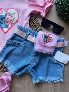 • Conjunto menina blogueira Stitch