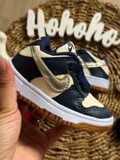 • Tênis Nike infantil