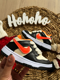 • Tênis Nike infantil