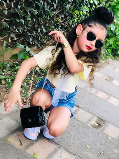 • Conjunto princesa BLUSINHA + SHORTS