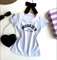 • Camiseta Brooklyn