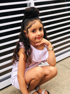 • Vestido babado