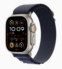 Apple Watch Ultra 2 Titanium Case with Alpine Loop (2024) na internet