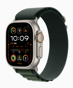 Apple Watch Ultra 2 Titanium Case with Alpine Loop (2024) - comprar online