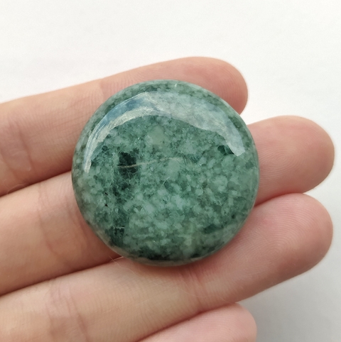Jade 18