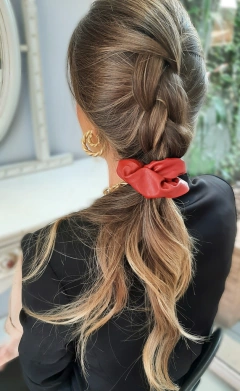 Scrunchie Natália - Cherry - comprar online