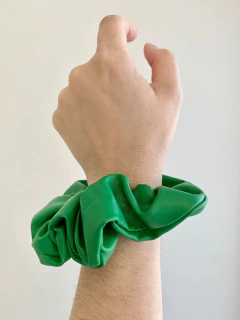 Scrunchie Natália - Verde Bottega - comprar online