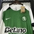 Camisa branca e verde do Sporting CP, edição especial, com logo da Nike e estampa da Betano.