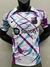 Camisa Barcelona Treino 2023/2024 Versão Jogador - Branca e Rosa