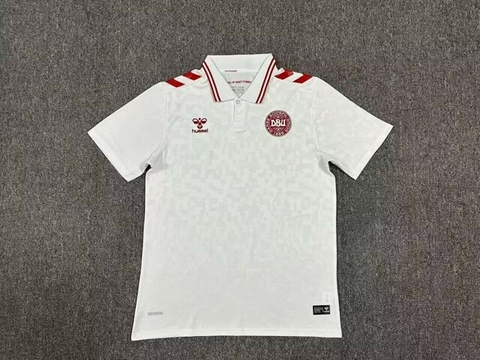 Camisa Seleção Da Dinamarca II 2024/2025 Branca e Vermelha