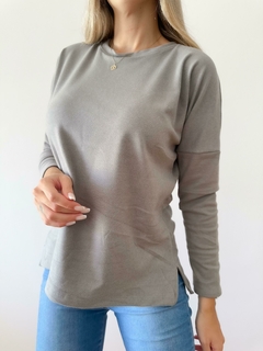 Sweater 439 -Basic- -Lanilla Gamuzada- - Las Nachas