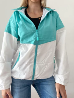 Campera 196 -RompeViento- -Con Capucha Desmontable- -Con Red Interior- en internet