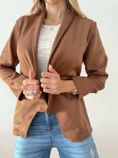 Blazer 4 -Sastrero- -Crepe- en internet