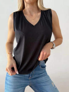 Imagen de Musculosa 347 -Calabria- -V- -Morley-