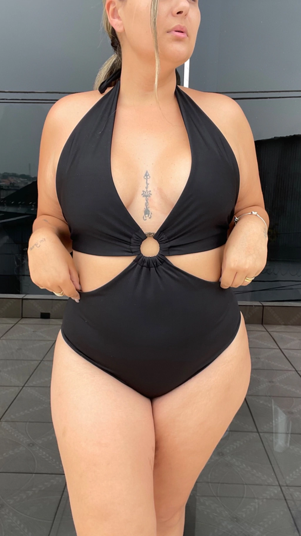 Maiô com argola Aline