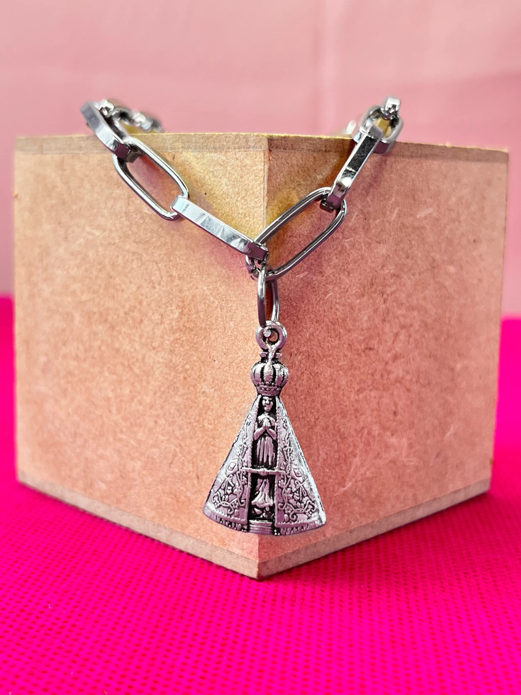 Cadeia de Aparecida modelo 4