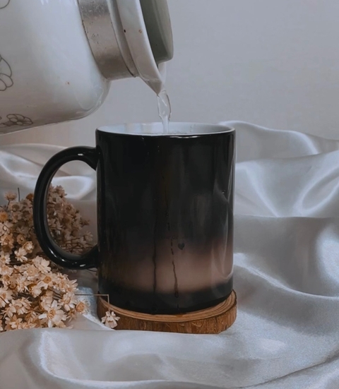 Caneca Mágica Preta Personalizada