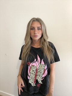 Remera Batik botas - comprar online