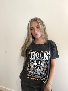 Remera Batik Rock guitarra - comprar online