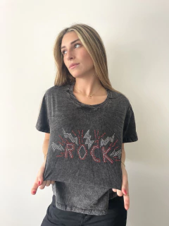 Remera Batik Rock Rojo en internet