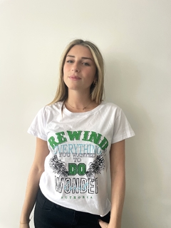 Remera Rewind en internet