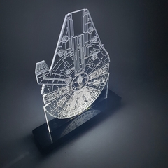 Luminária Led Star Wars Millenium Falcon na internet