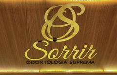 Logo em acrílico Color 100cm X 100cm - comprar online