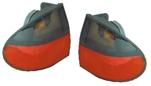 FARO TRASERO RENAULT LAGUNA 1995 A 1998 - MARCA DEPO