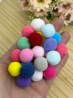 POMPOM 20 MM COLORIDO - PPM18 - 25 UNIDADES SORTIDAS - comprar online
