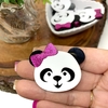 APLIQUE ACRÍLICO ROSTO PANDA LAÇO ROSA - UNIDADE - comprar online