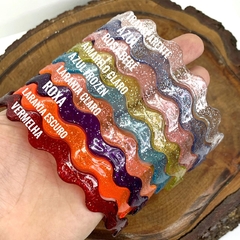TIARA DE ONDAS COM GLITTER - 2 UNIDADES