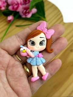 APLIQUE BISCUIT MENINA GALINHA PINTADINHA - BSC391 - UNIDADE