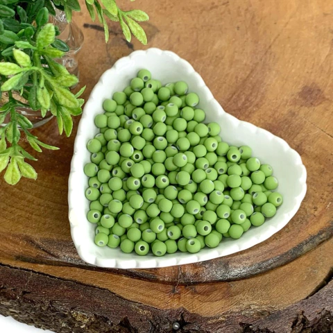 BOLA EMBORRACHADA PARA PULSEIRAS 6 MM - 20 G VERDE MILITAR na internet