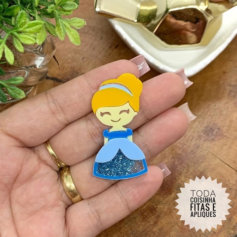 APLIQUE ACRÍLICO CINDERELA - UNIDADE